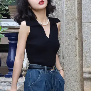 Black Knitted Polo Collar Vest for Women 2024 — feature 3
