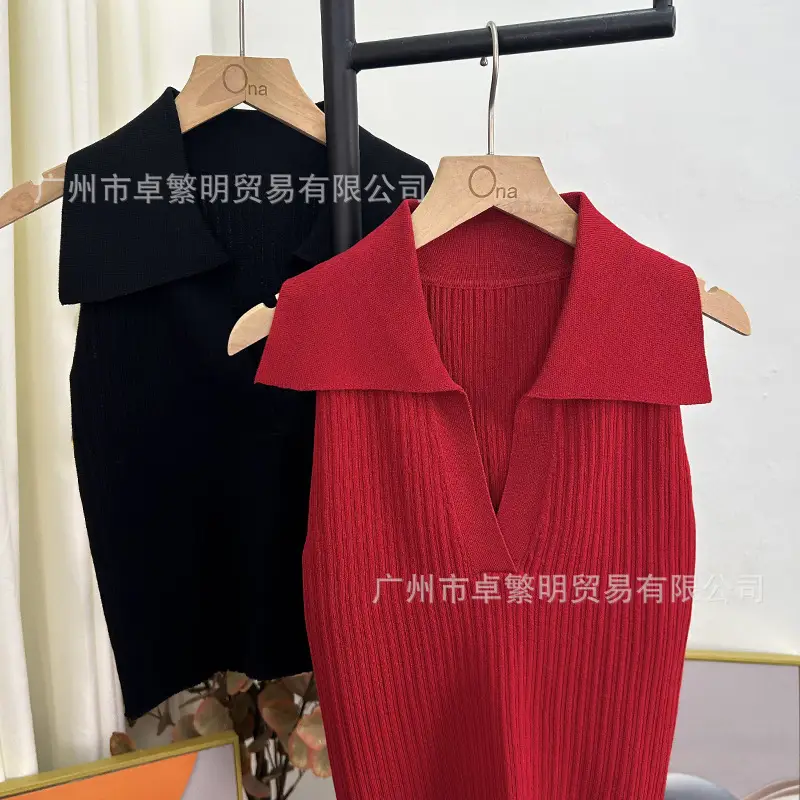 Black Knitted Polo Collar Vest for Women 2024 — feature 35