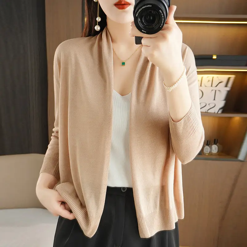 Women's Thin Ice Silk Long Sleeve Cardigan - Image 5