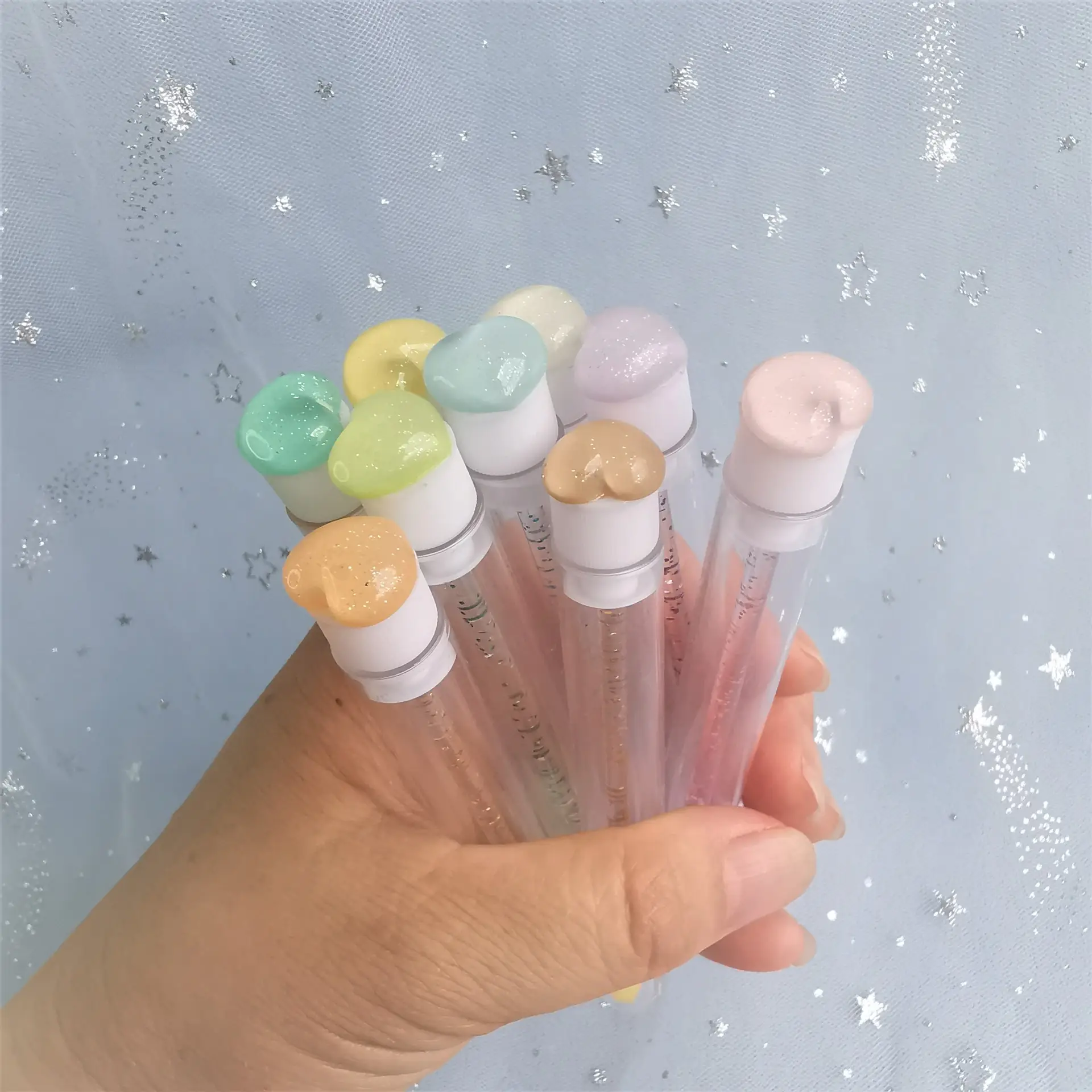 Multi-Color Heart Drill Tube Mascara Brushes — feature 7