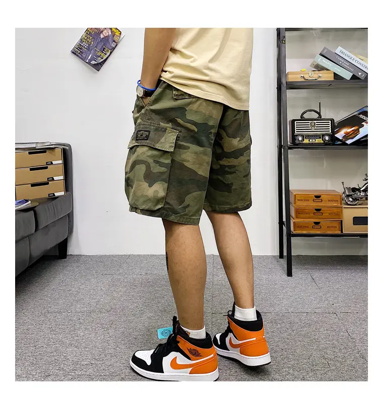Men Camouflage Multi-Pocket Shorts Summer Wear — feature 9