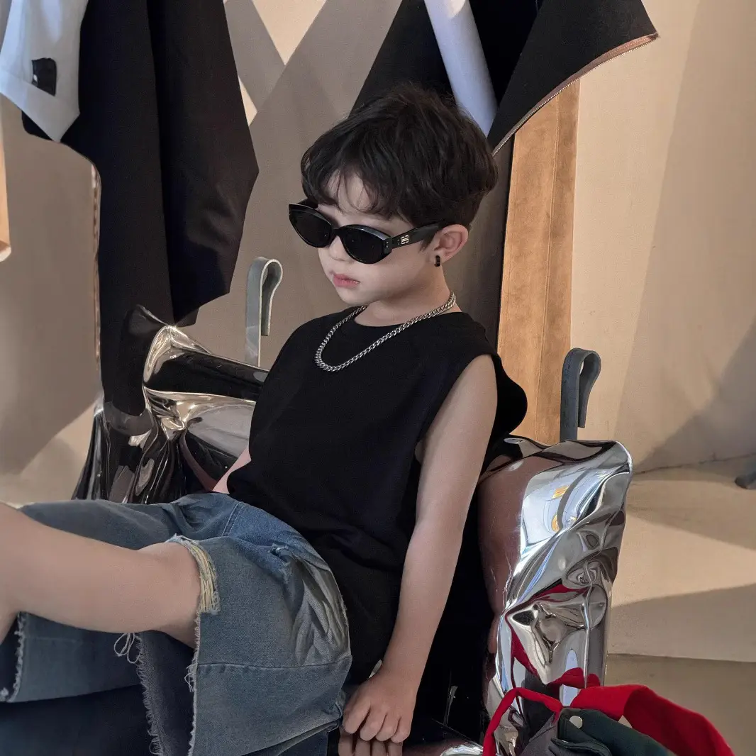 Children's Pure Cotton Black T-Shirt Round Neck Half Sleeve - Image 5