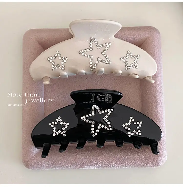 More Than Han Jewellery Pink Shark Clip Set — feature 7