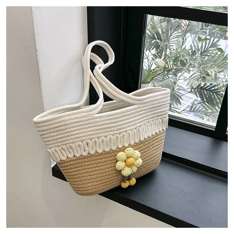 Women's Straw Flower Bag Beige White Shoulder Carry — feature 20