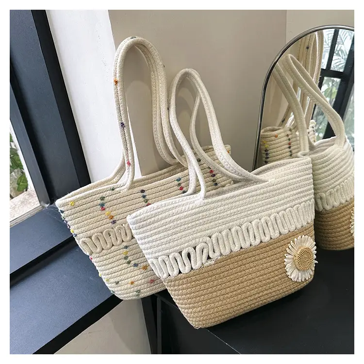 Women's Straw Flower Bag Beige White Shoulder Carry — feature 22