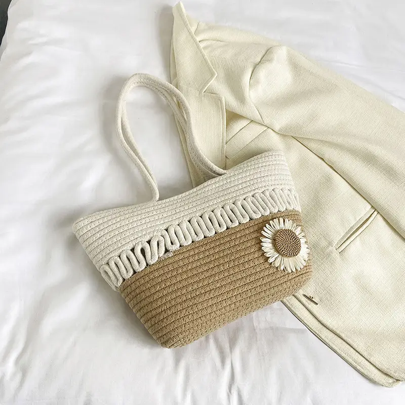 Women's Straw Flower Bag Beige White Shoulder Carry