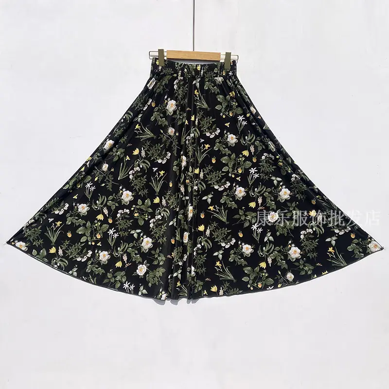 Black Ice Silk Pleated Skirt for Women