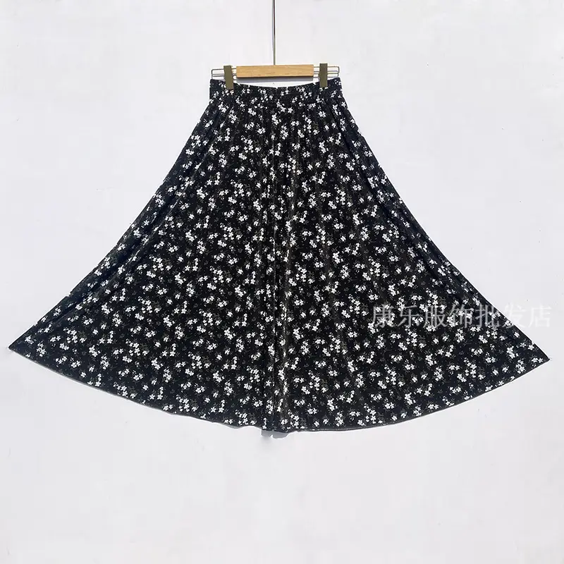 Black Ice Silk Pleated Skirt for Women