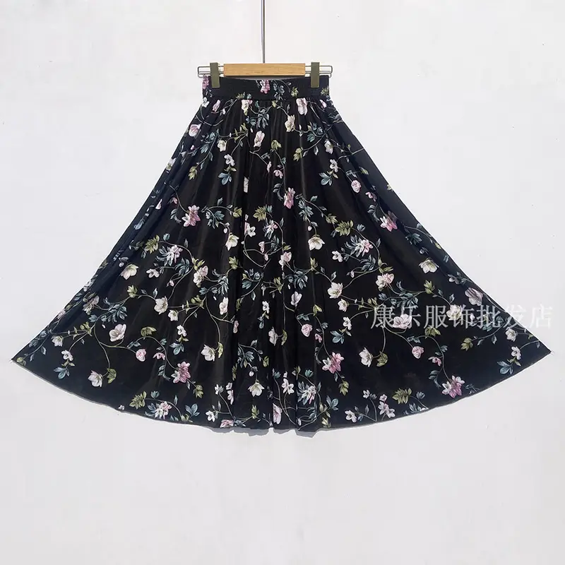 Black Ice Silk Pleated Skirt for Women