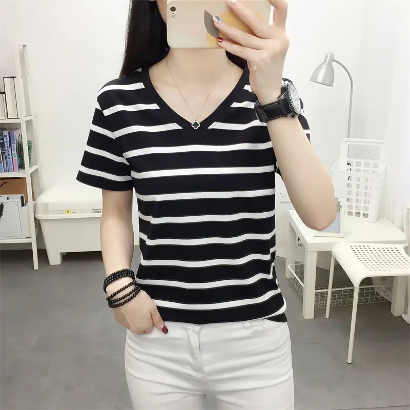 Women Blue Striped V-Neck T-Shirt Large Cotton 2023 - Image 40