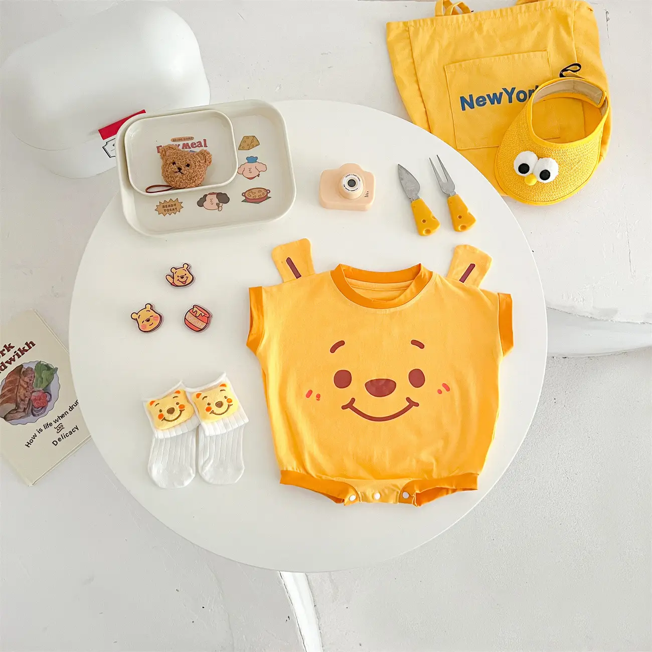 Cute Bear Design Infant Socks & Socks Bag Set - Image 2