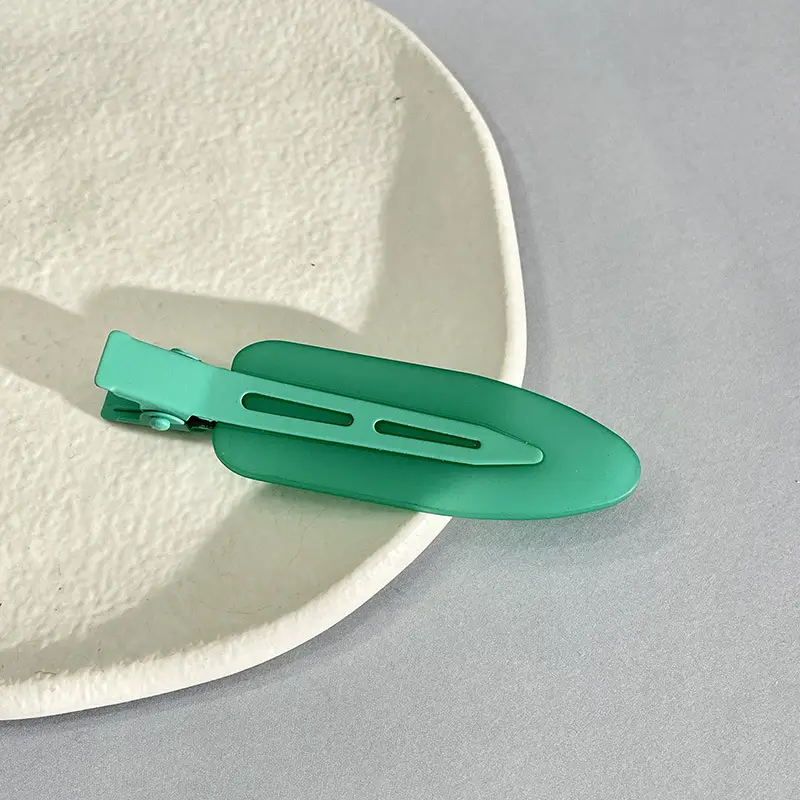Green Korean Hairpin Clip for Face and Bangs - Image 4