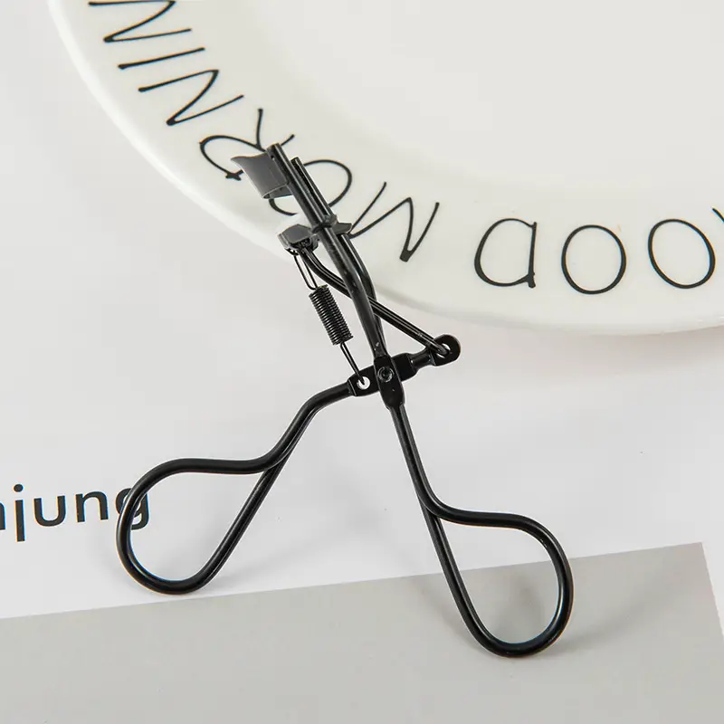 Black Ultra Wide Angle Eyelash Curler with Stainless Steel Body - Image 7