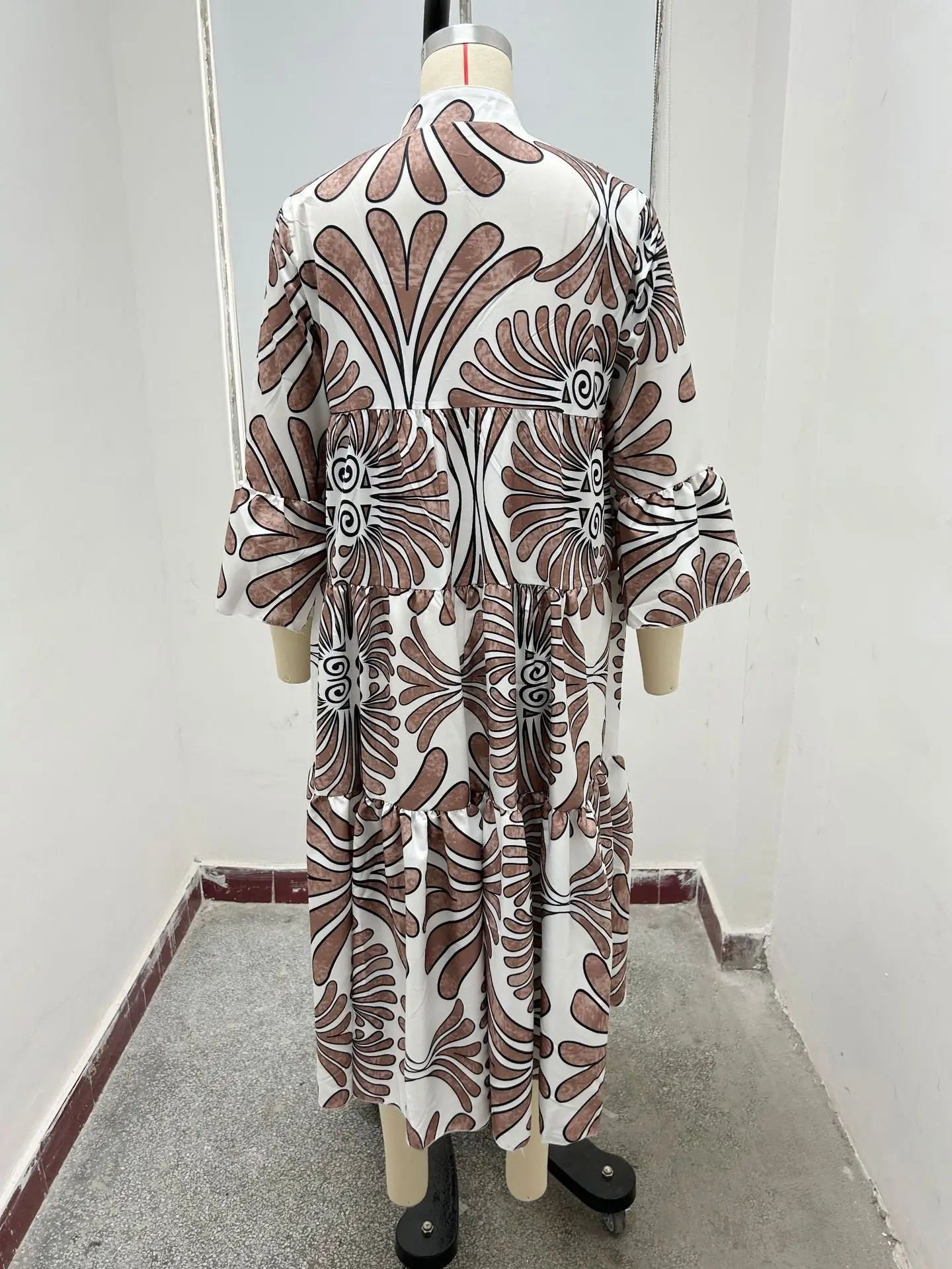 Women's Printed Loose Fit Dress Black White — feature 4