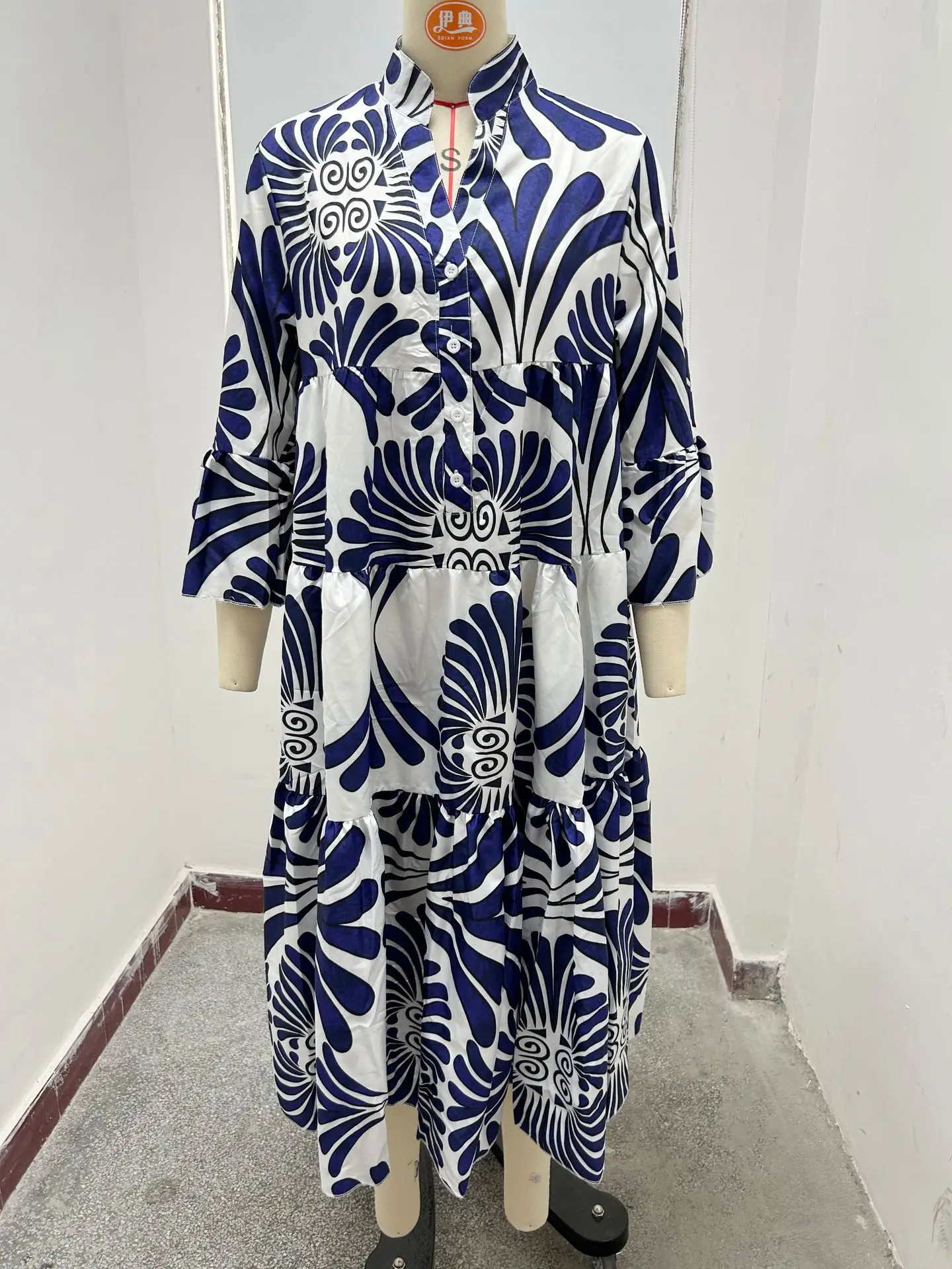 Women's Printed Loose Fit Dress Black White — feature 6