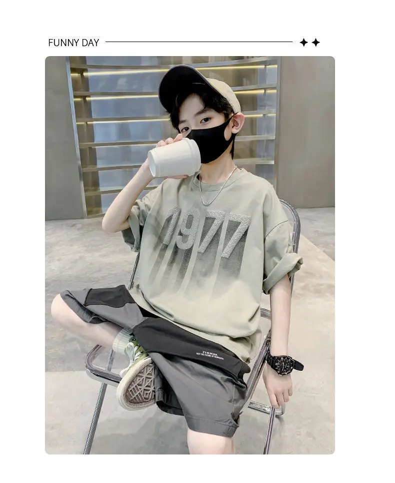 Kids 1977 Letter T-Shirt Grey Cotton Shorts Set — feature 14