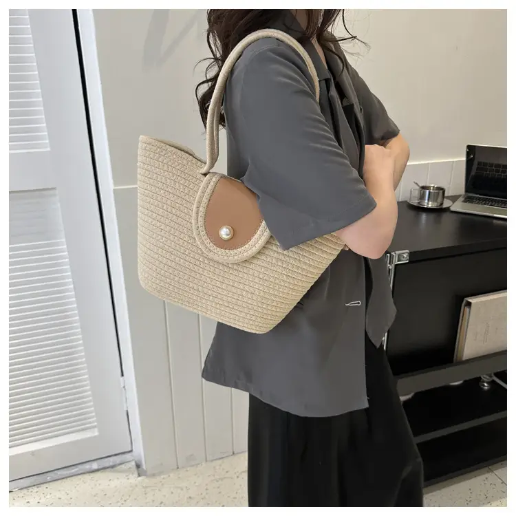 Woven Straw Shoulder Bag 2023 Summer New Style — feature 13