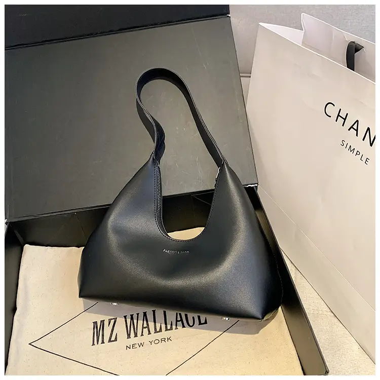 Women's White Triangle Shoulder Bag Large Capacity 2025 — feature 14