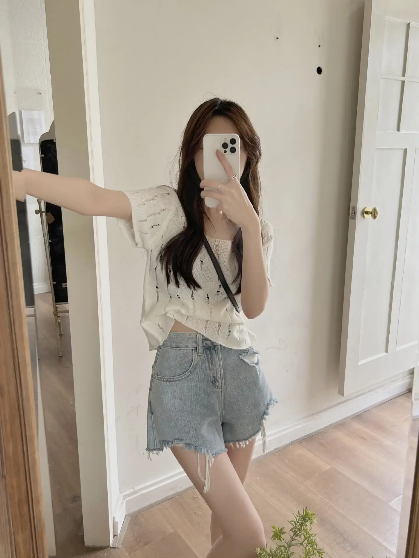 Women 2025 Summer Hollow Out Knitted T-Shirt Short Sleeve — feature 18