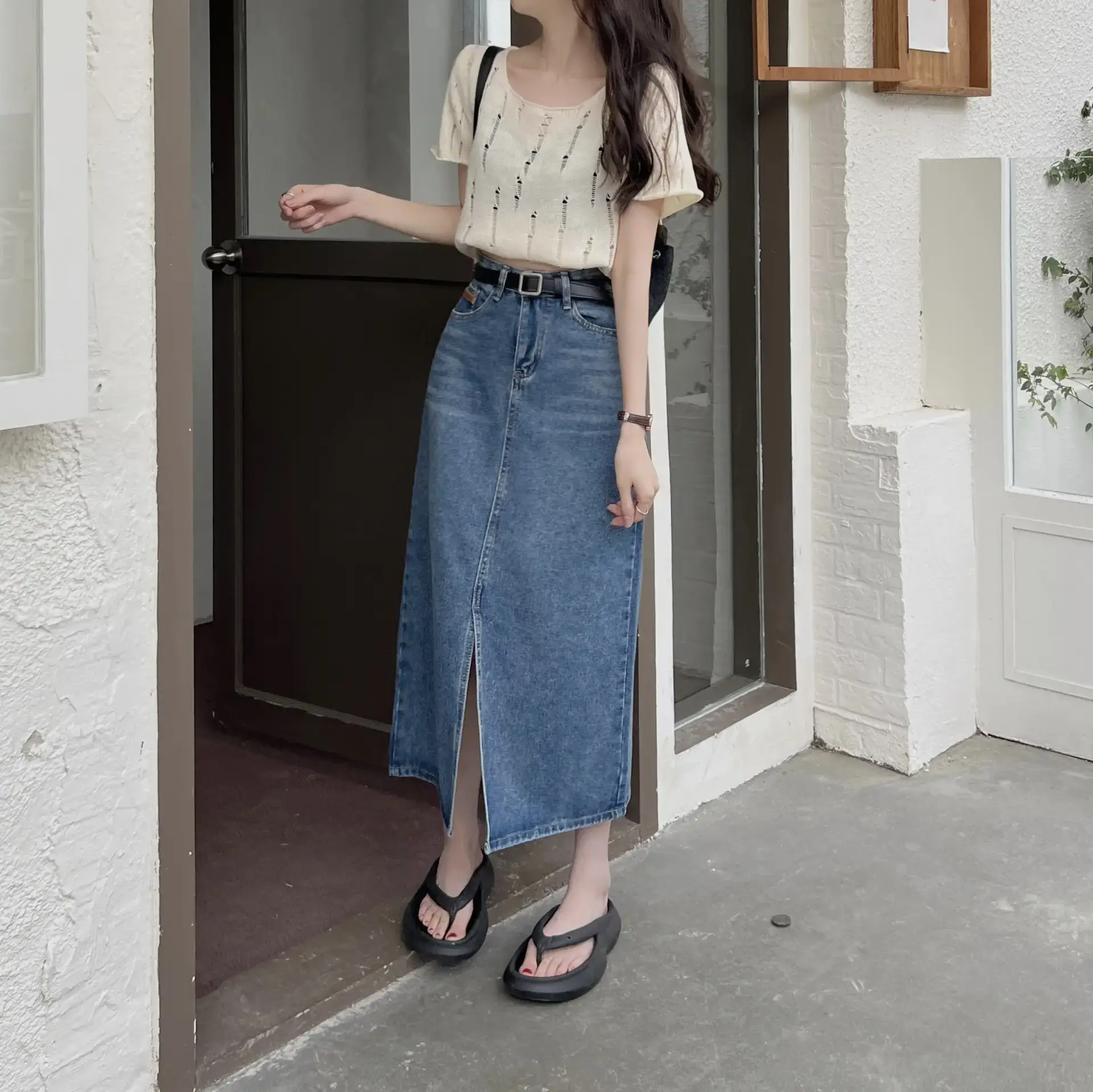 Women 2025 Summer Hollow Out Knitted T-Shirt Short Sleeve — feature 3