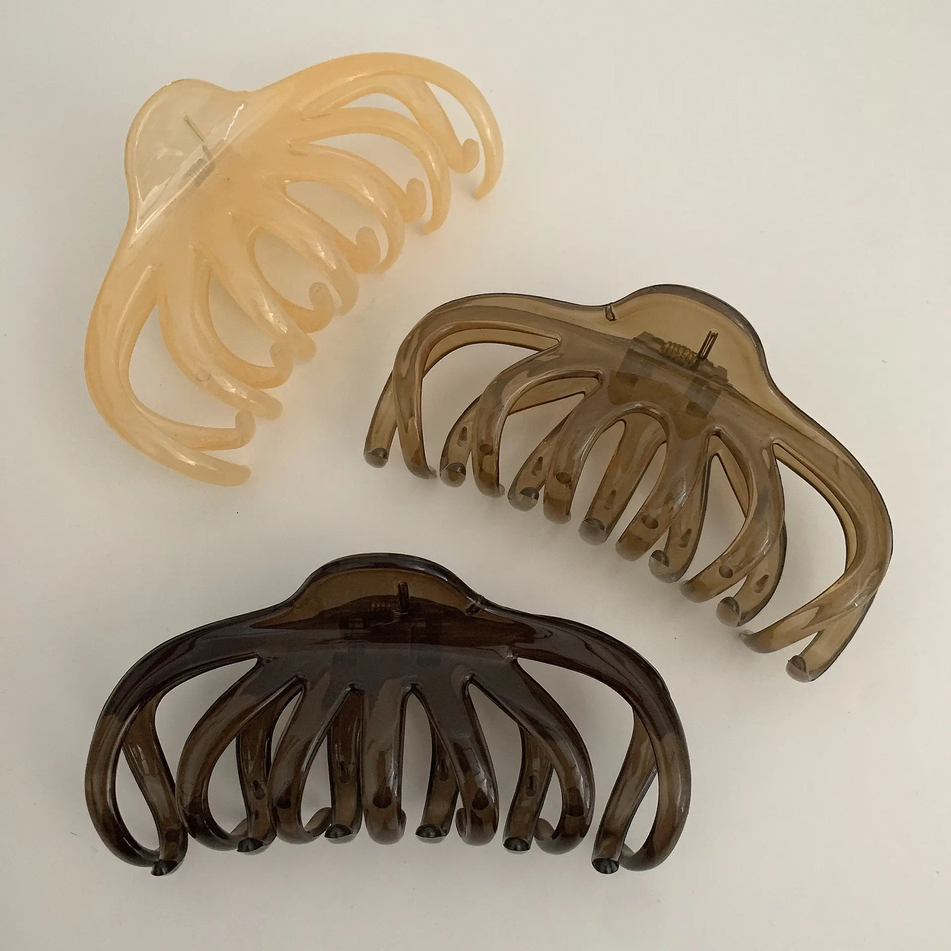 Large Jellyfish Hairpin with Long Teeth for Women — feature 31