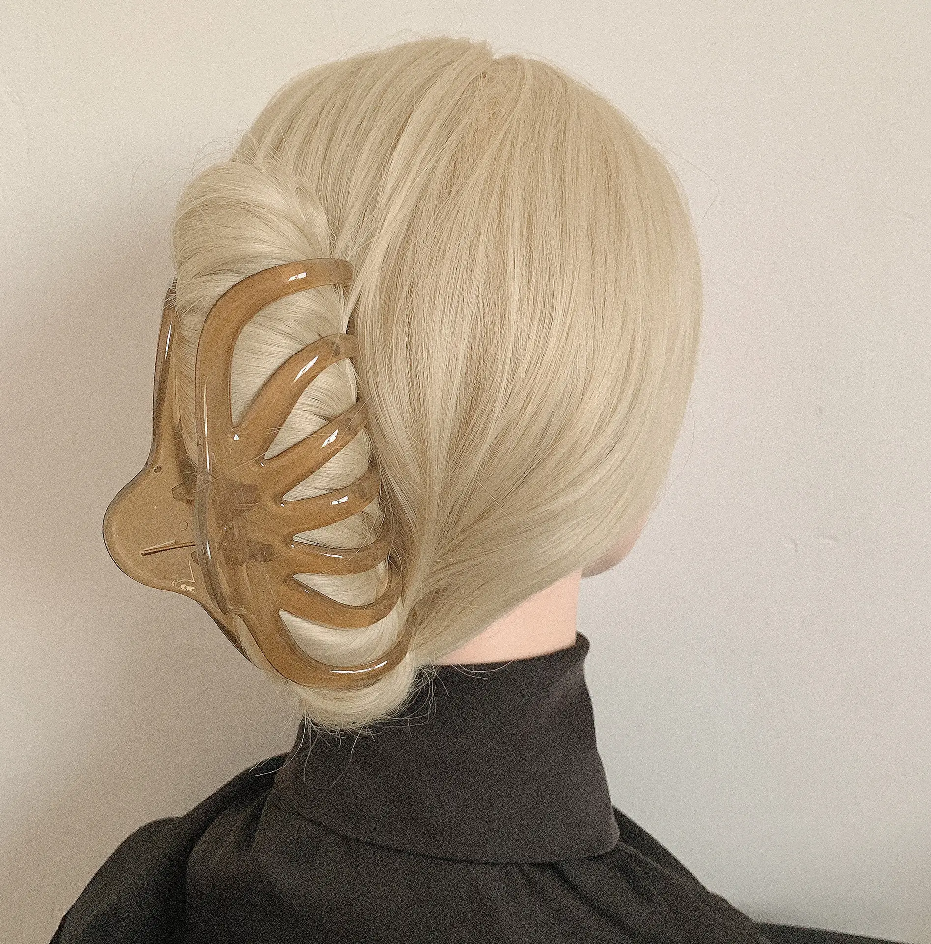 Large Jellyfish Hairpin with Long Teeth for Women — feature 35
