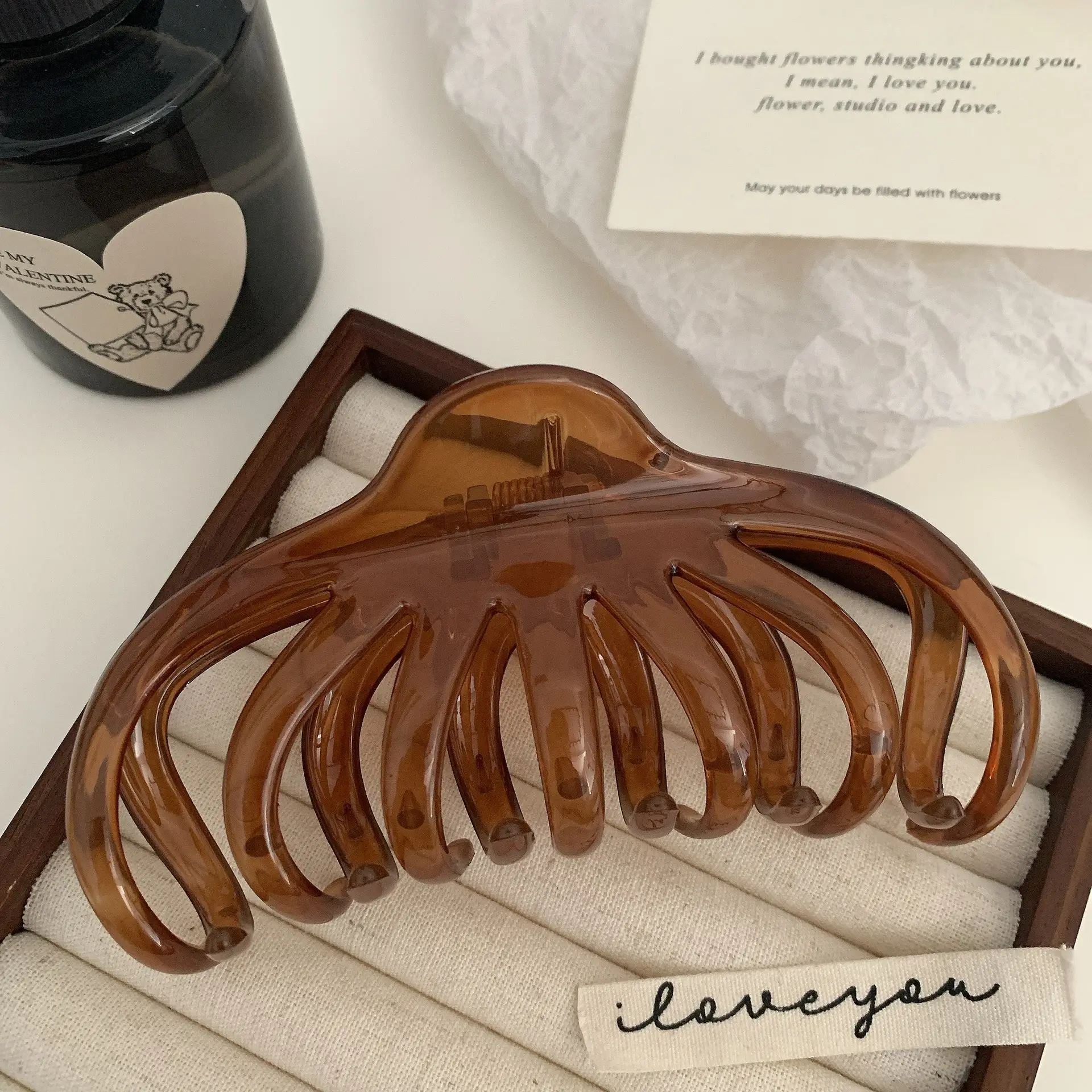 Large Jellyfish Hairpin with Long Teeth for Women - Image 3