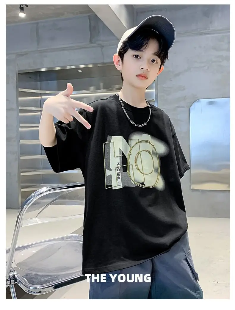 Boys Cotton Printed T-Shirt Black Mid Large — feature 12