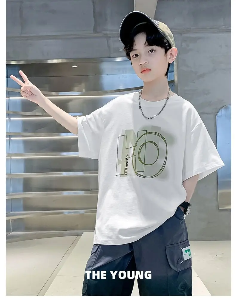 Boys Cotton Printed T-Shirt Black Mid Large — feature 7