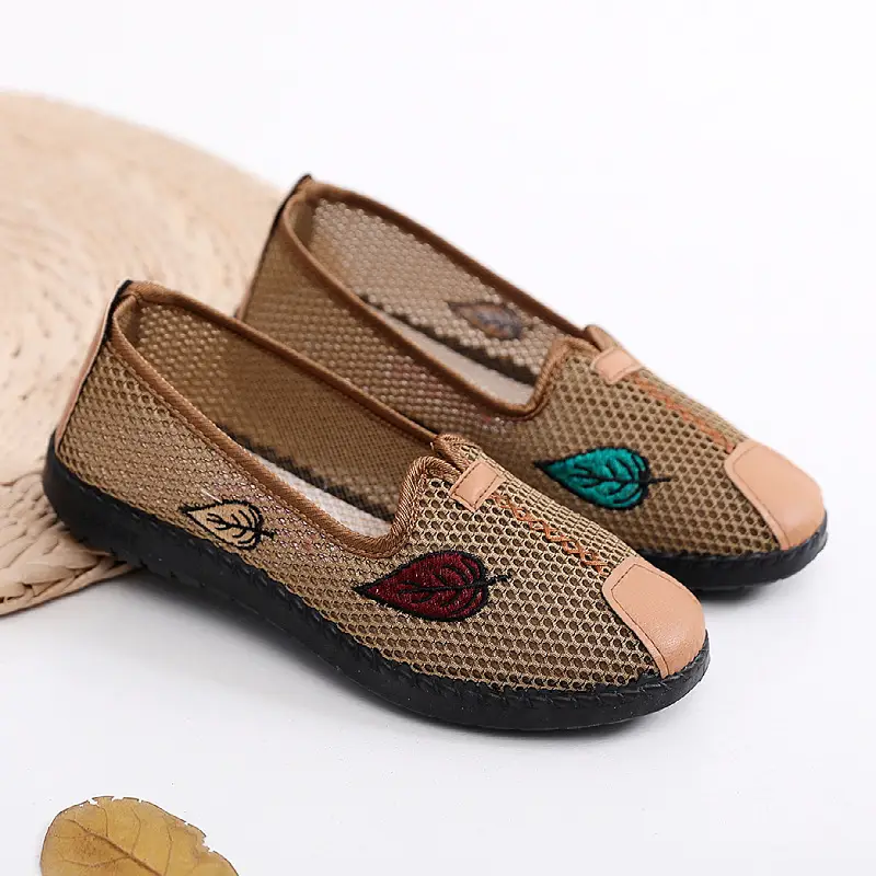 Old Beijing Cloth Shoes for Women, Mesh Shoes, 2026 Spring and Summer, Breathable, Non-Slip, Soft-Soled Grandma Shoes, Middle-Aged and Elderly Mother's Single Shoes - Image 3