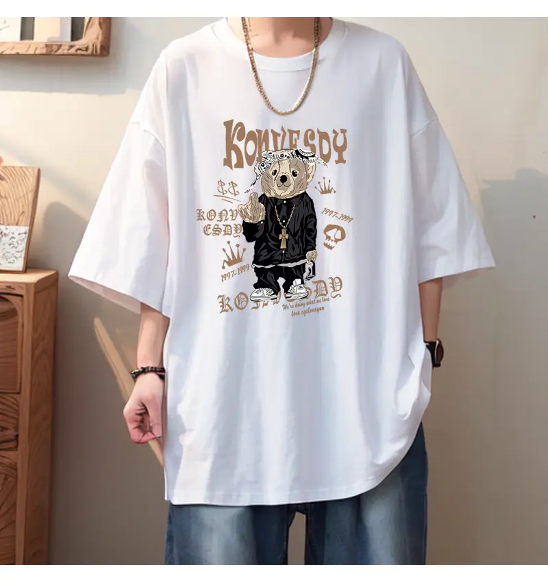 Men Black Graphic Round Neck T-Shirt Loose Fit — feature 10