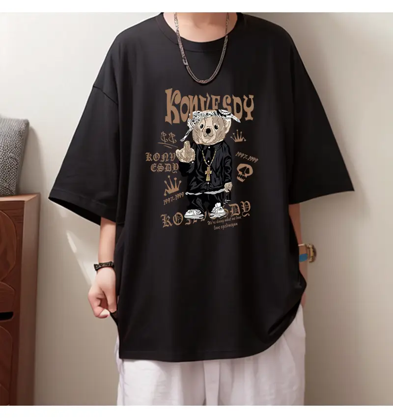 Men Black Graphic Round Neck T-Shirt Loose Fit — feature 13