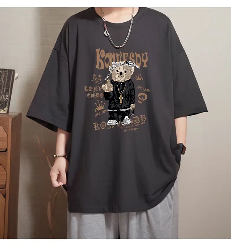 Men Black Graphic Round Neck T-Shirt Loose Fit — feature 17