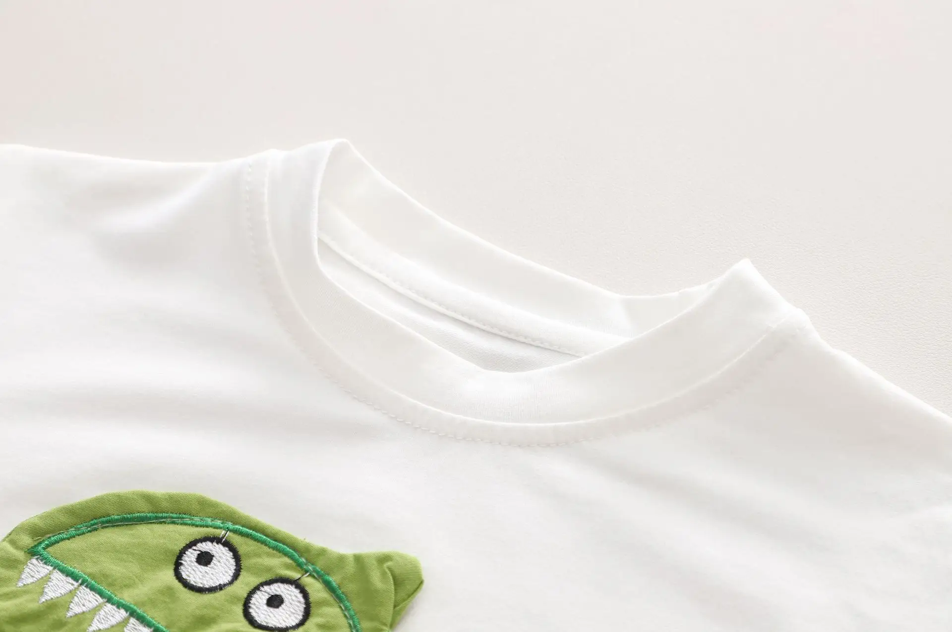 Kids Cartoon Dinosaur Suit Summer Boys Green Pants Purple Top β feature 7