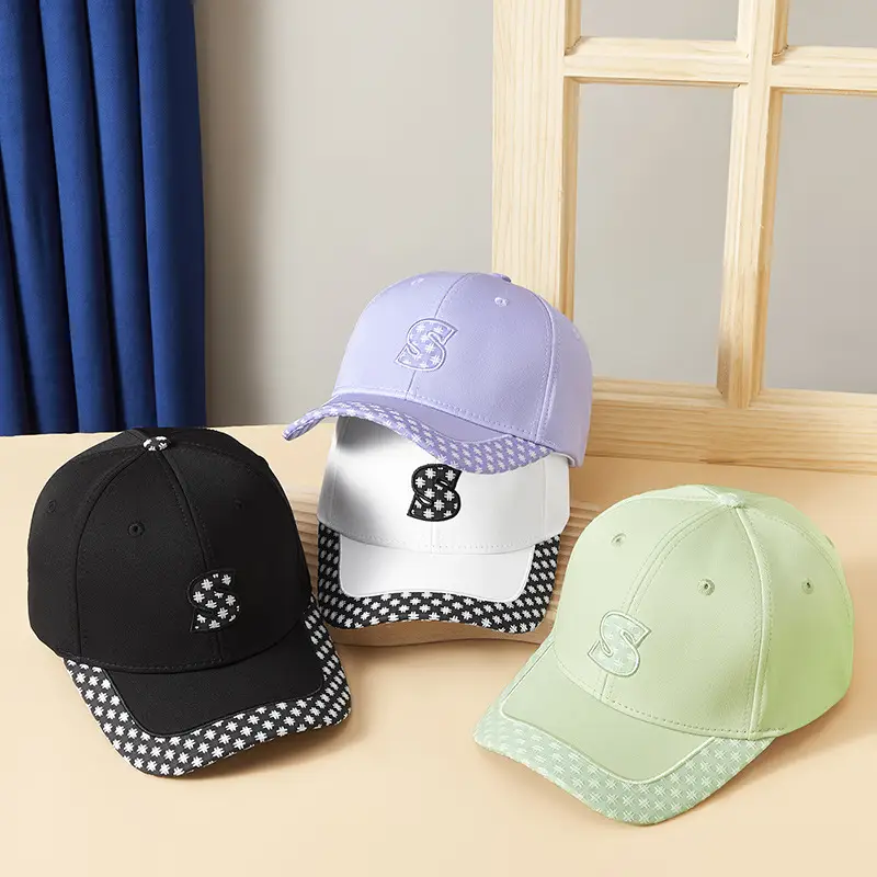 Spring Korean Embroidered Baseball Cap Women Men