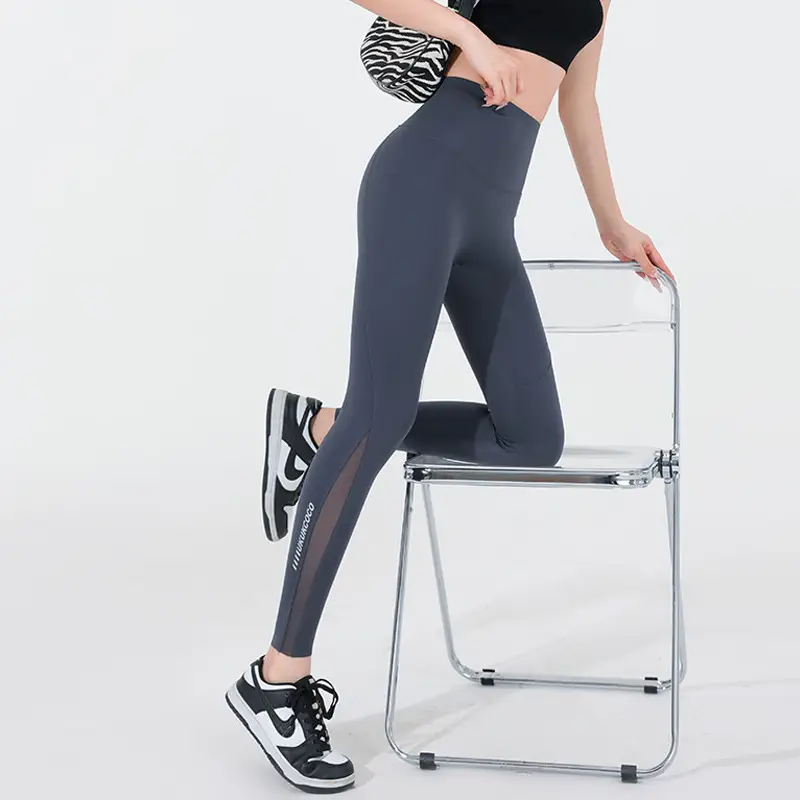 Women's Velvet Pocket Shark Pants High Waist Hip Lifting Tummy Control Yoga Pants