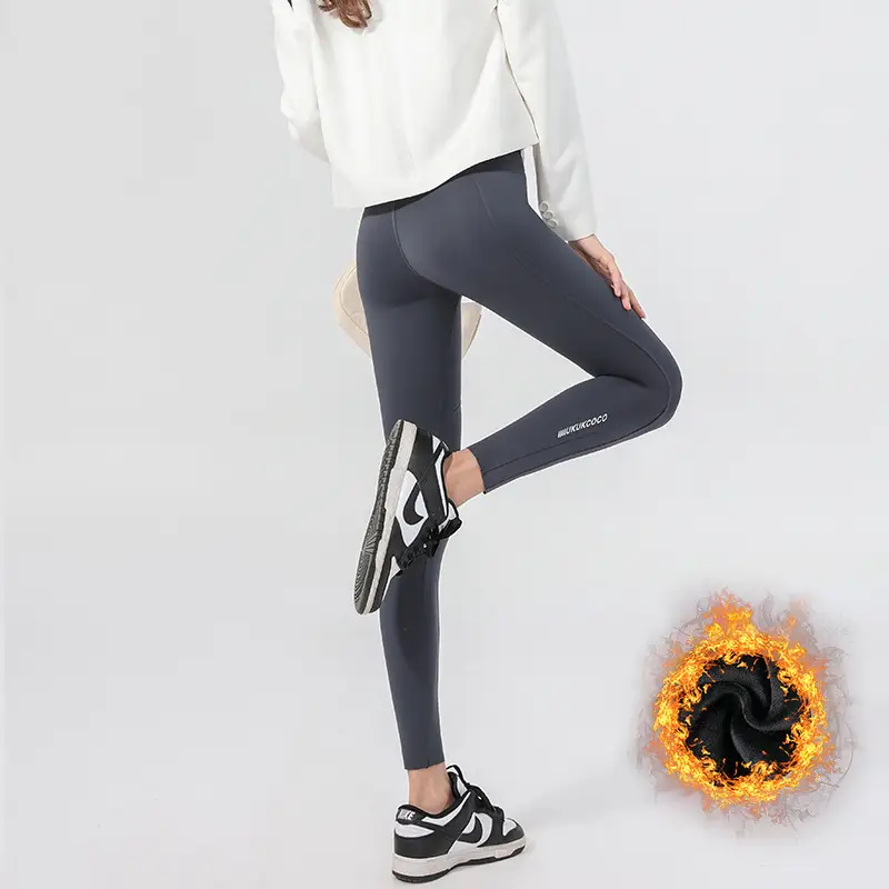 Women's Velvet Pocket Shark Pants High Waist Hip Lifting Tummy Control Yoga Pants
