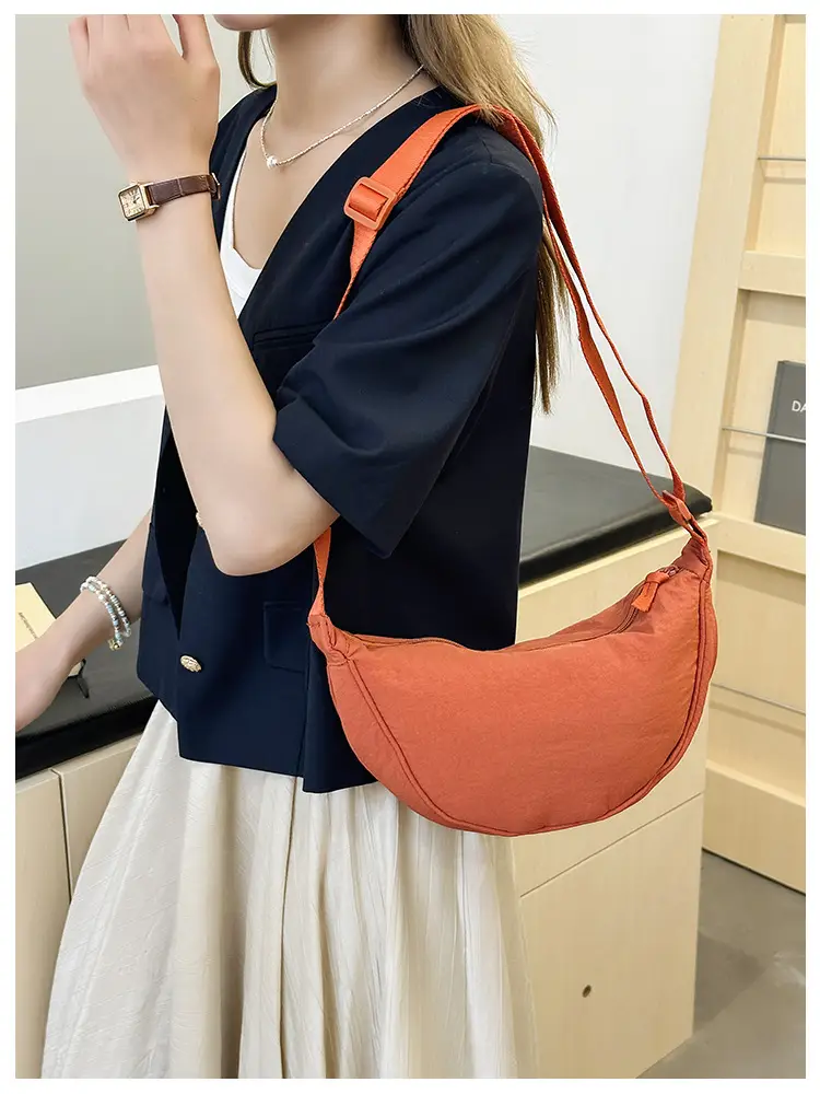 Nylon Crossbody Bag for Women, New Trendy Dumpling Bag, Lightweight Sports Small Shoulder Bag, Lightweight Japanese Casual Shoulder Bag — feature 25