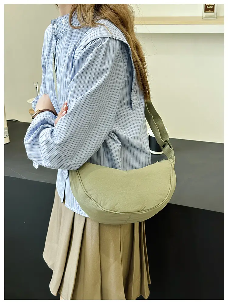 Nylon Crossbody Bag for Women, New Trendy Dumpling Bag, Lightweight Sports Small Shoulder Bag, Lightweight Japanese Casual Shoulder Bag — feature 30