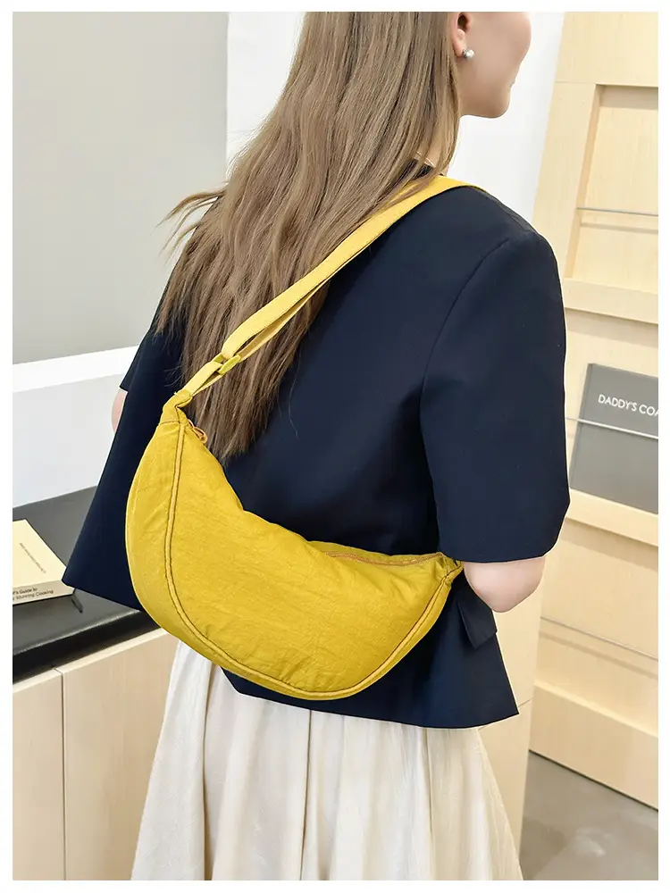 Nylon Crossbody Bag for Women, New Trendy Dumpling Bag, Lightweight Sports Small Shoulder Bag, Lightweight Japanese Casual Shoulder Bag — feature 31