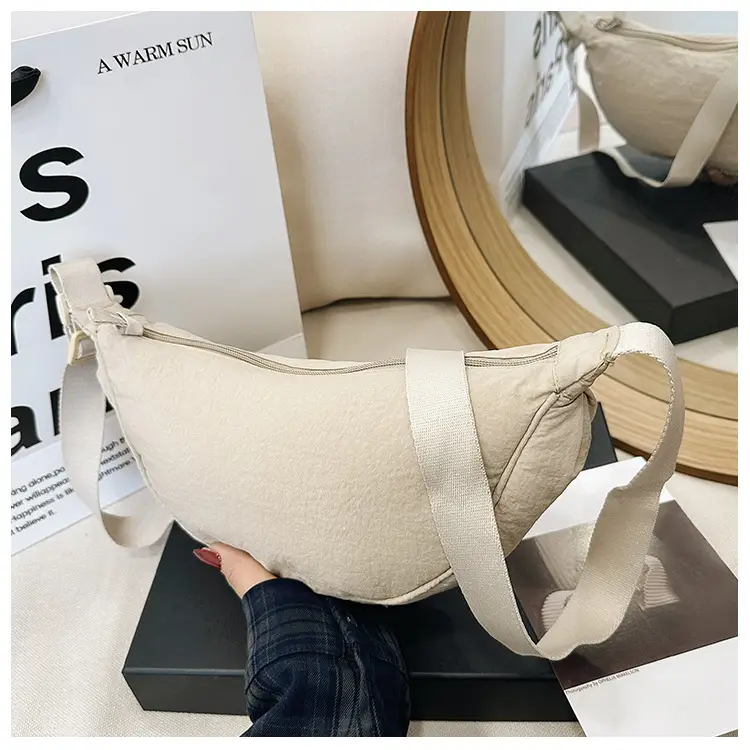 Nylon Crossbody Bag for Women, New Trendy Dumpling Bag, Lightweight Sports Small Shoulder Bag, Lightweight Japanese Casual Shoulder Bag — feature 40