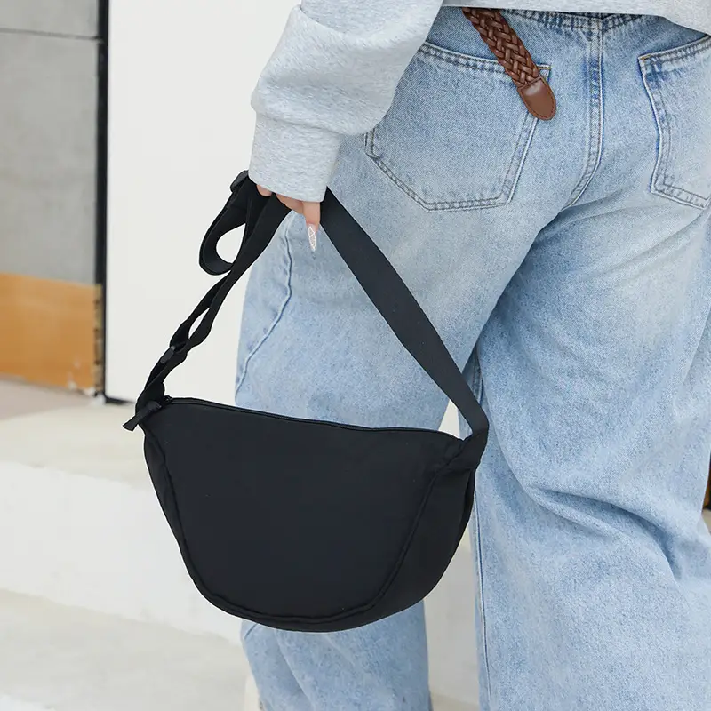 Nylon Crossbody Bag for Women, New Trendy Dumpling Bag, Lightweight Sports Small Shoulder Bag, Lightweight Japanese Casual Shoulder Bag - Image 3