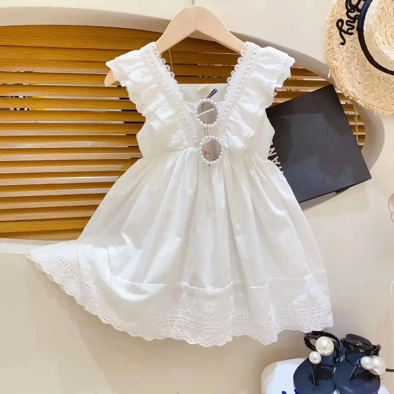 Elegant White Princess Lace Vest Dress for Girls 2025 Summer — feature 2