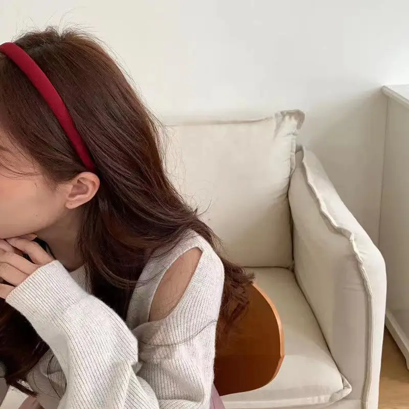 Korean-style Red Hairband for Women — feature 2