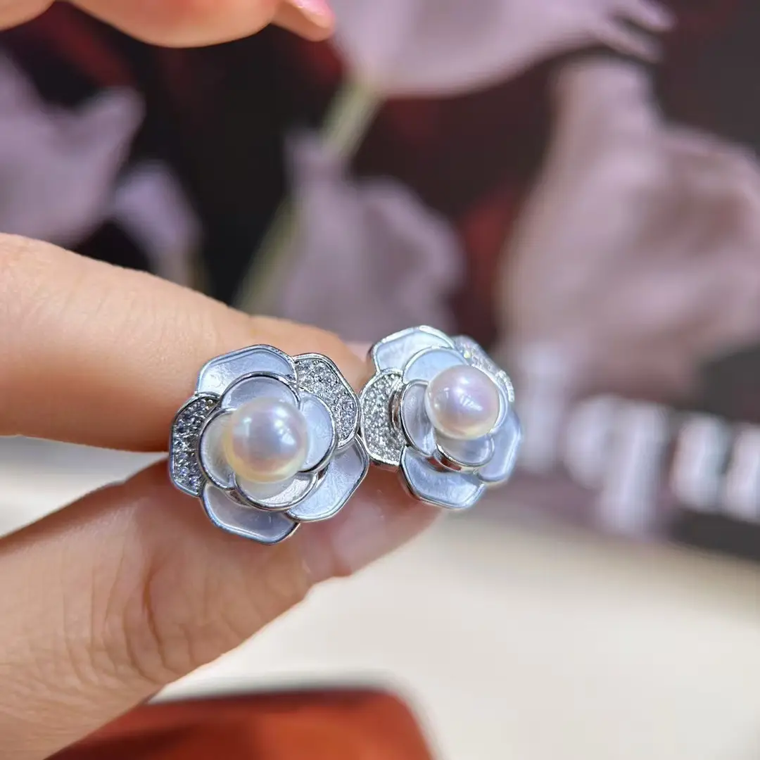 Natural Pearl Earrings S925 Sterling Silver White Camellia High-End — feature 7