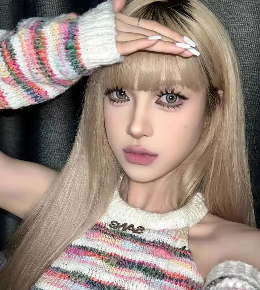 Doudou Sweet L-Shaped False Eyelashes One-Piece Italian Style — feature 9