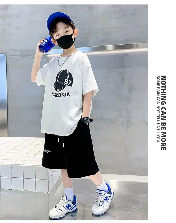 Boys White NBA Graphic T-Shirt Medium Summer Wear — feature 13