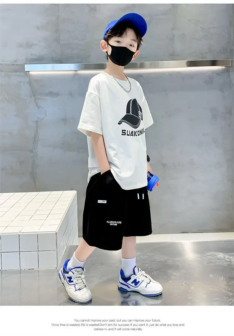 Boys White NBA Graphic T-Shirt Medium Summer Wear — feature 14