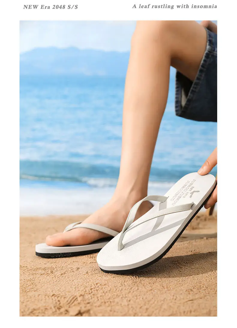 Men's Black Non-Slip Beach Flip Flops — feature 9