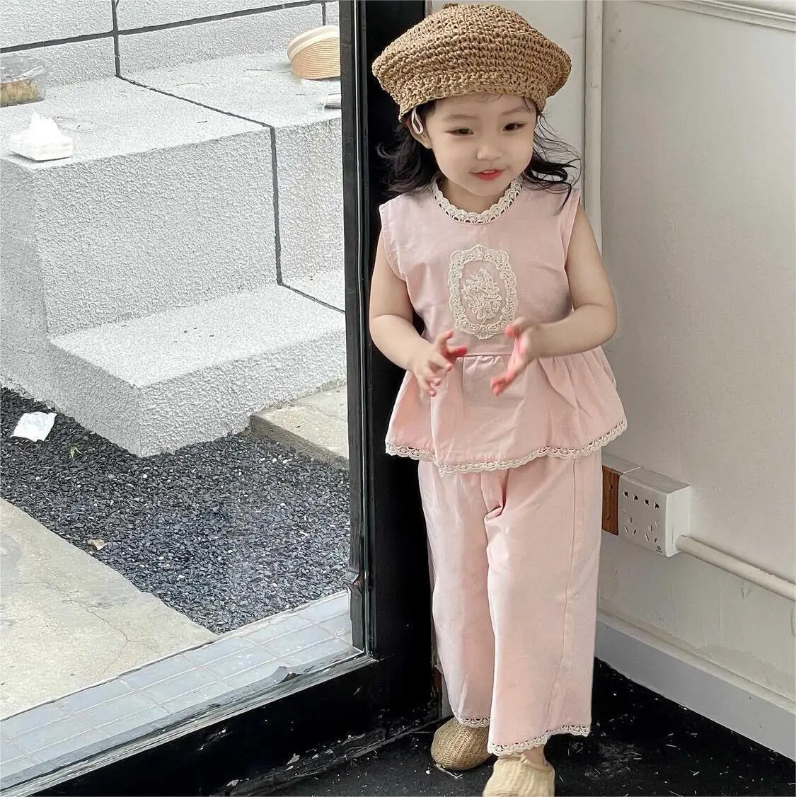 South Korea Girls Sweet Pink 2-Piece Suit Baby Lace Sleeveless - Image 9